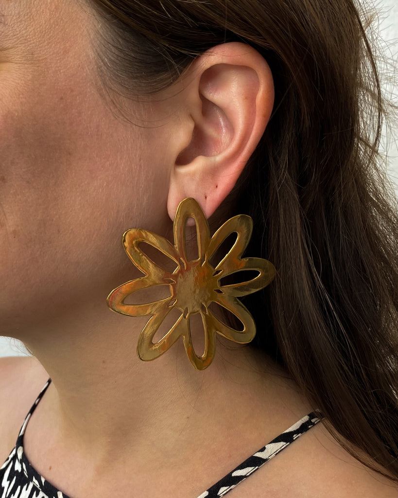Happy Flower Earrings by Úcar