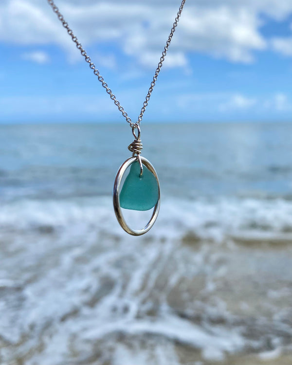 Sea Glass Circle Necklace in Silver